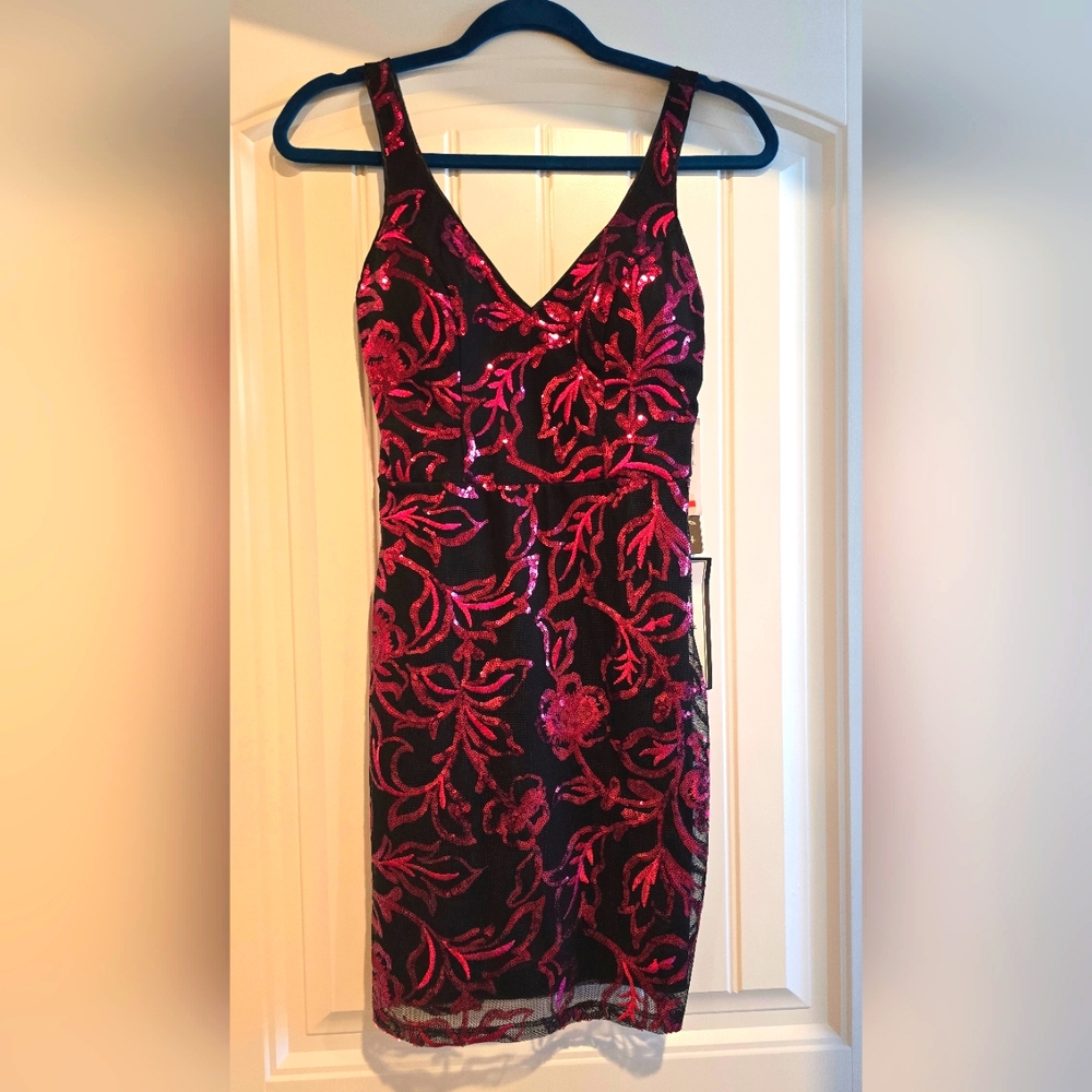 Formal Dress by Sequin Hearts, size 1 NWT